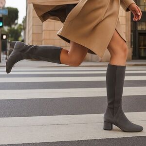 Donald J. Pliner Cayden Gray Suede Pull On Stretch Boots Sz 6